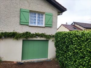 volet battant vert sur mesure