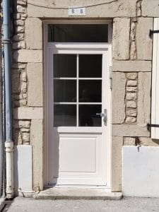 Porte entree a carreaux Dijon