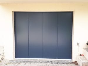 Porte de garage grise anthracyte