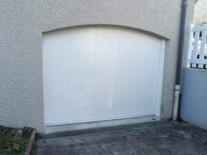 Porte de garage latérale motorisée Dijon