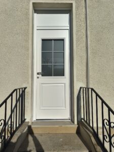 rénovation porte entrée fontaine les dijon