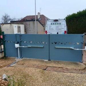 portail sur mesure oiseau