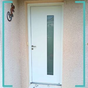 rénovation porte entrée La Rochepot près de Beaune